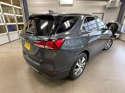 Used 2023 Chevrolet Equinox LT FWD image 5