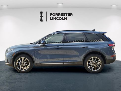 New 2026 Lincoln Corsair Premiere image 6