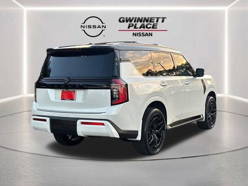 New 2026 Nissan Armada SL w/ Captain's Chari Seat Package image 5