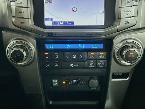 Used 2018 Toyota 4Runner Limited RWD image 23