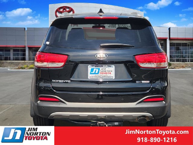 Used 2017 Kia Sorento EX w/ EX Premium Package FWD image 7