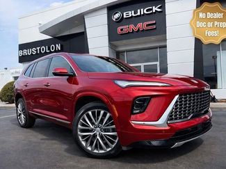 Used 2025 Buick Enclave Avenir w/ Super Cruise Package AWD/4WD video 3