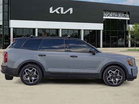 Certified 2022 Kia Telluride SX w/ SX Prestige Package image 7