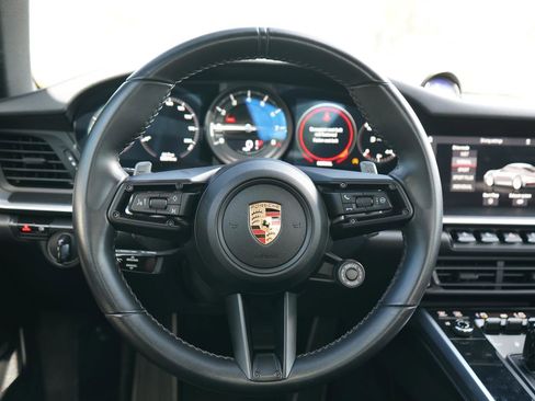Used 2020 Porsche 911 Carrera S RWD image 22