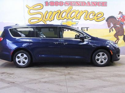 Used 2017 Chrysler Pacifica Touring Plus