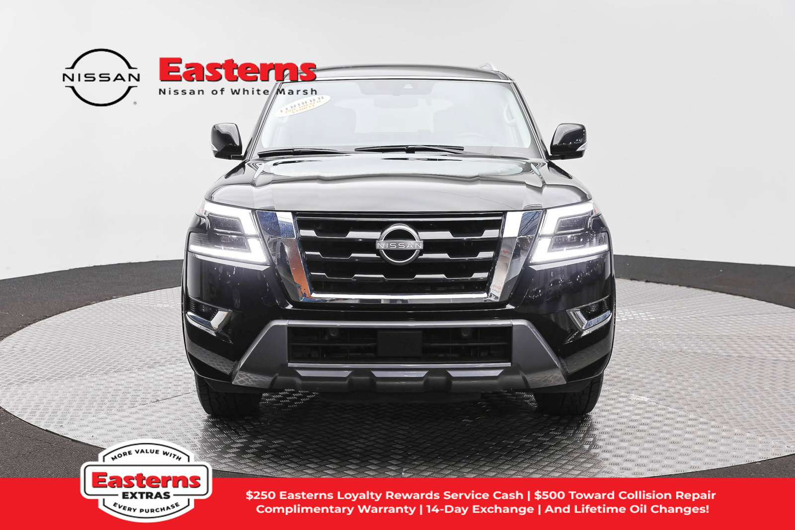 Used 2024 Nissan Armada SV RWD image 2