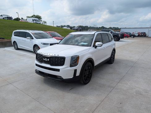Used 2022 Kia Telluride SX w/ SX Prestige Package AWD/4WD image 13