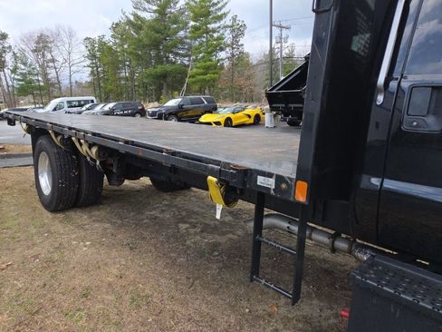 Used 2023 Ford F750 2WD Regular Cab Super Duty image 8