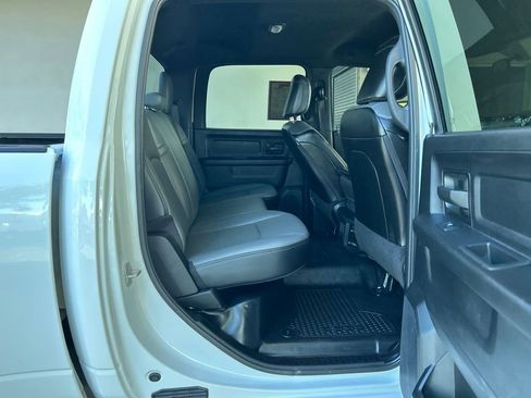 Used 2023 RAM 3500 Tradesman w/ Chrome Appearance Group AWD/4WD image 29