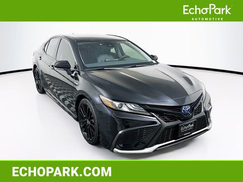 Used 2021 Toyota Camry XSE w/ Cold Weather Package image 1