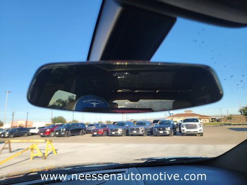 Used 2019 Cadillac XT5 FWD image 26