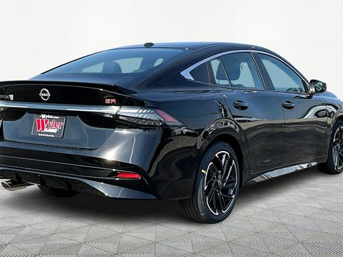 New 2026 Nissan Sentra SR FWD image 7