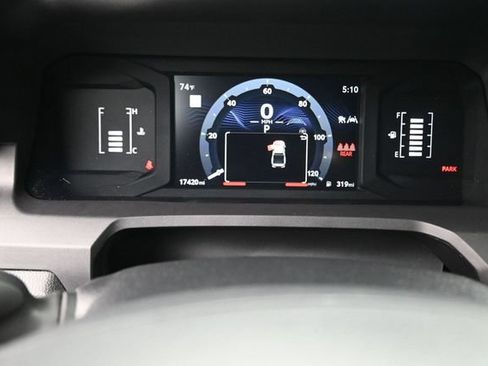 Used 2025 Toyota Tacoma SR5 RWD image 10
