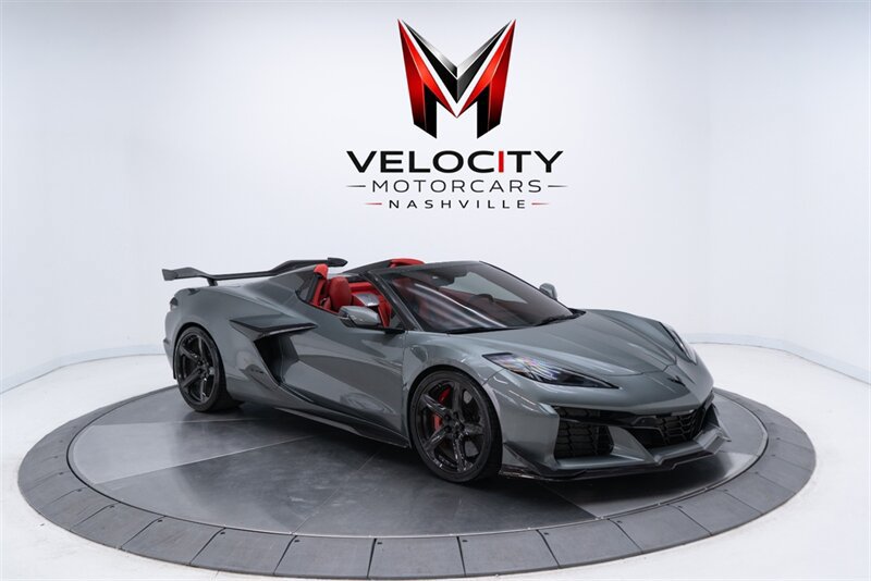 Used 2023 Chevrolet Corvette Z06 w/ Z07 Performance Package RWD image 12