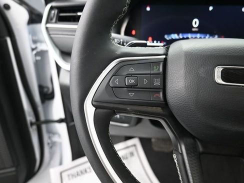 New 2026 Jeep Grand Cherokee Laredo X AWD/4WD image 19