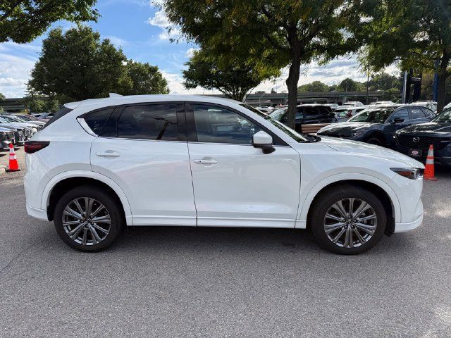 Used 2024 MAZDA CX-5 Signature AWD/4WD image 11