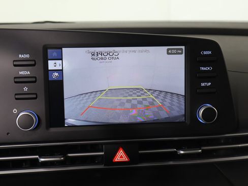 Used 2025 Hyundai Elantra SE FWD image 6