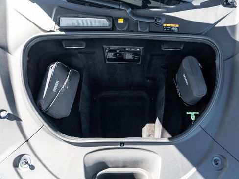 Used 2020 Ferrari F8 Tributo image 56