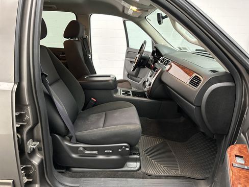 Used 2012 Chevrolet Tahoe LS w/ Convenience Package image 26