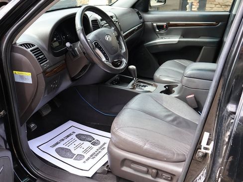 Used 2011 Hyundai Santa Fe Limited w/ Navigation Pkg 4 FWD image 12