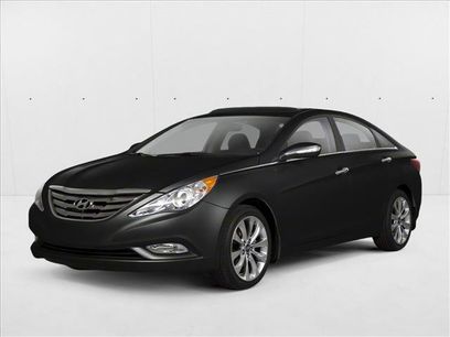 Used 2012 Hyundai Sonata SE w/ Navigation & Sunroof Pkg
