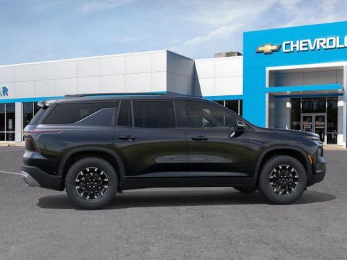 New 2026 Chevrolet Traverse Z71 w/ LPO, Floor Liner Package image 5