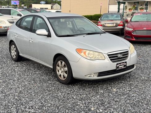 Used 2009 Hyundai Elantra GLS FWD image 3