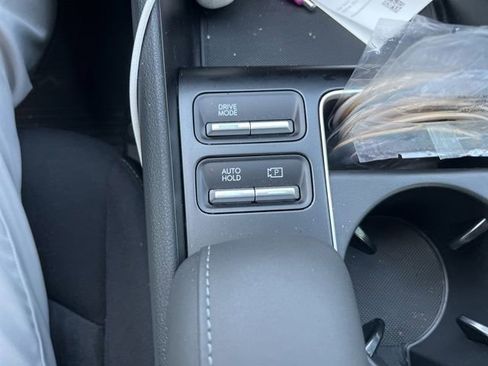 Used 2025 Hyundai Sonata SEL FWD image 29