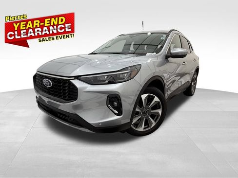 Used 2023 Ford Escape Platinum image 1