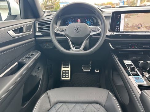 New 2026 Volkswagen Atlas Cross Sport SEL Premium R-Line image 13