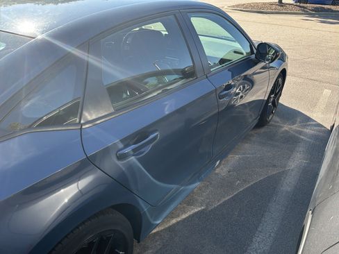 Used 2025 Honda Civic Sport image 9