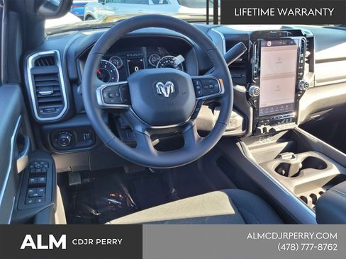 New 2026 RAM 2500 Big Horn AWD/4WD image 7