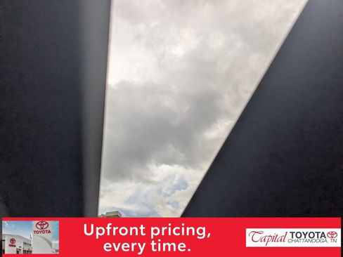 Used 2021 Ford Explorer Platinum w/ Equipment Group 601A image 25