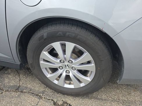 Used 2016 Honda Odyssey EX-L image 11