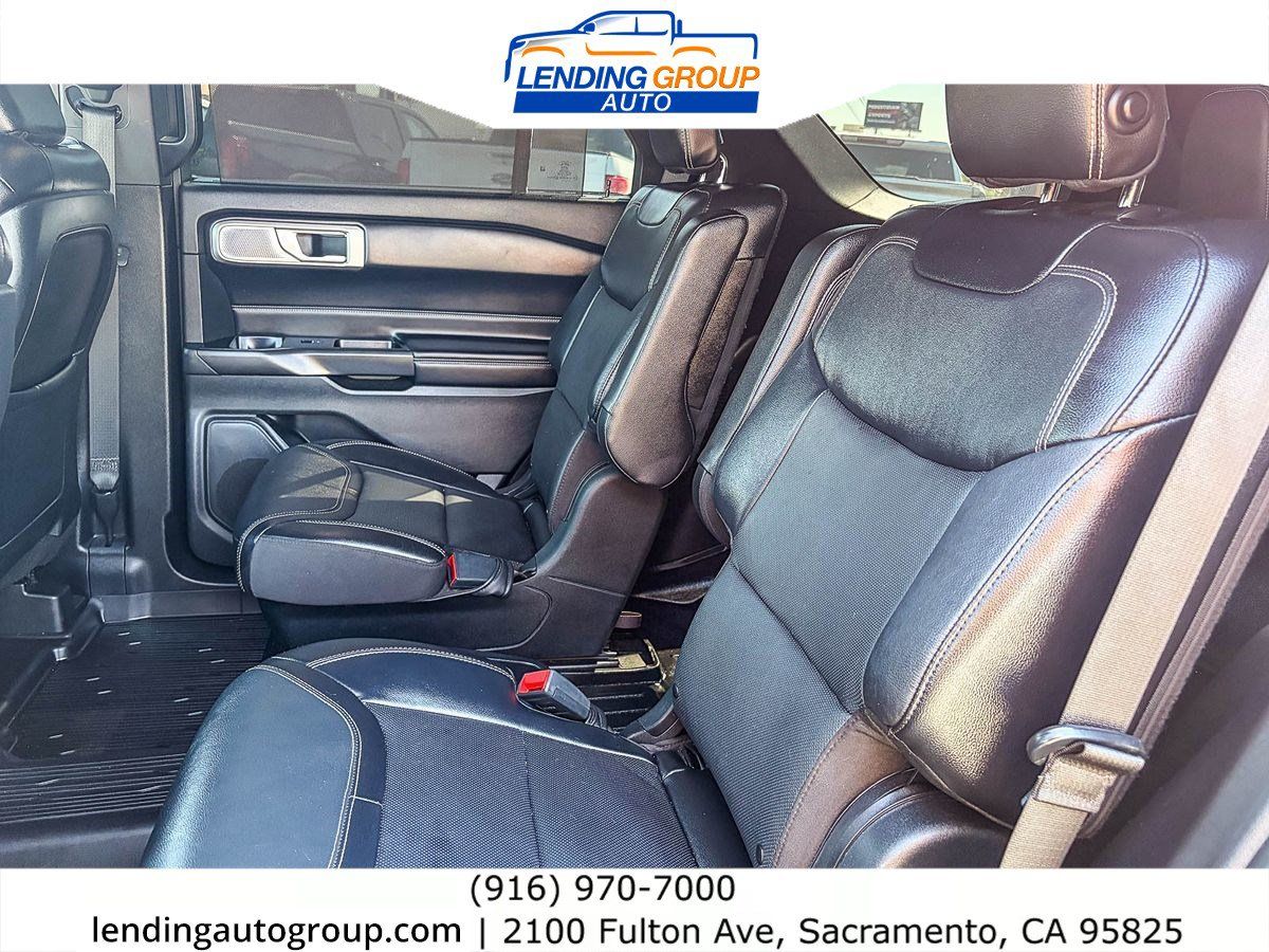 Used 2020 Ford Explorer ST w/ Premium Technology Package AWD/4WD image 17