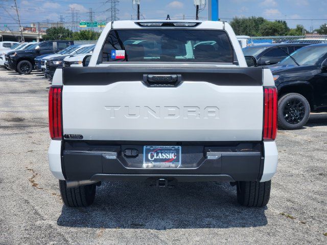 Used 2025 Toyota Tundra SR w/ SR Tow Package RWD image 6