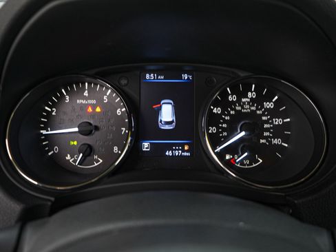 Used 2020 Nissan Rogue S AWD/4WD image 28