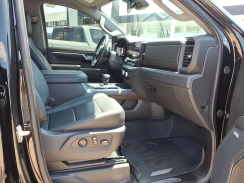 Used 2024 GMC Sierra 1500 SLT w/ SLT Convenience Package AWD/4WD image 11