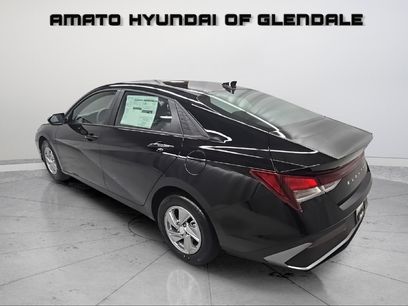 New 2026 Hyundai Elantra SE