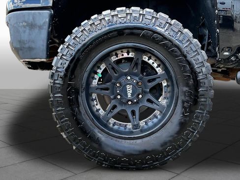 Used 2014 Chevrolet Silverado 1500 LTZ Z71 w/ LTZ Plus Package AWD/4WD image 11