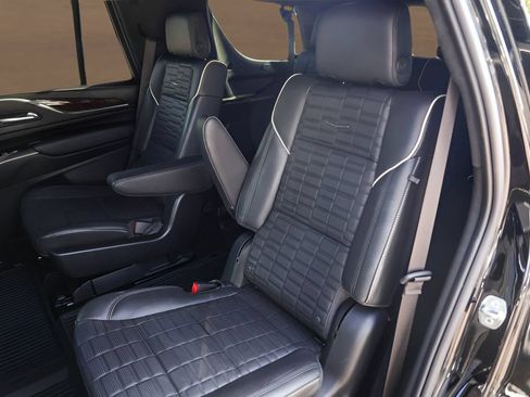 Certified 2023 Cadillac Escalade Sport Platinum RWD image 26