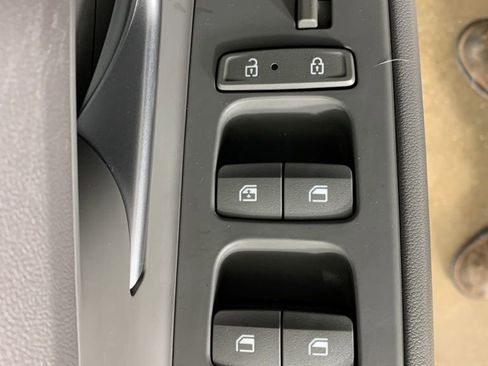 Used 2024 Hyundai Elantra SEL image 17