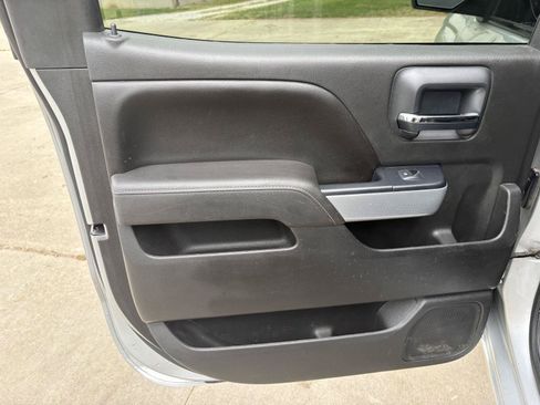 Used 2017 Chevrolet Silverado 1500 LT w/ All Star Edition AWD/4WD image 12