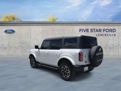 Used 2024 Ford Bronco Outer Banks AWD/4WD image 6