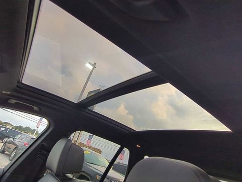 Used 2025 BMW X5 xDrive50e image 19