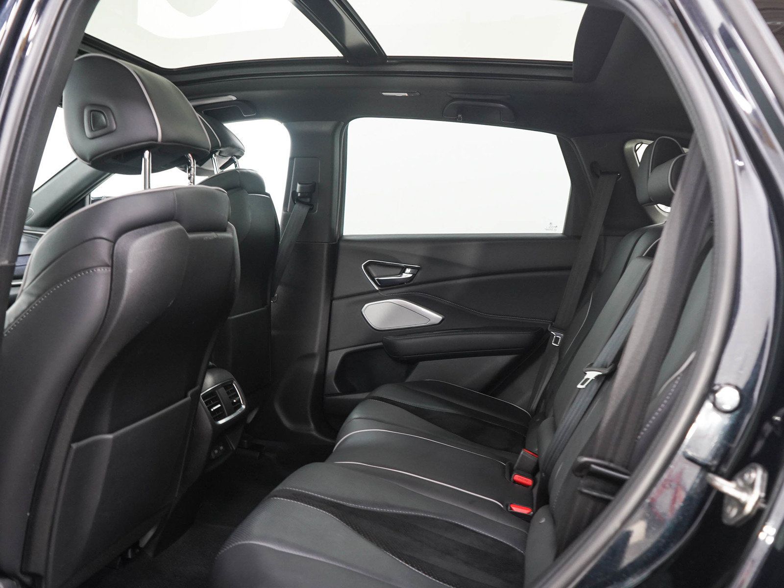 Used 2019 Acura RDX A-Spec w/ Technology Package AWD/4WD image 15