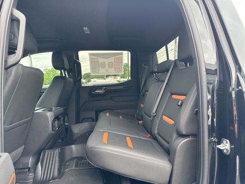 New 2026 GMC Sierra 1500 AT4 w/ AT4 Premium Package AWD/4WD image 28