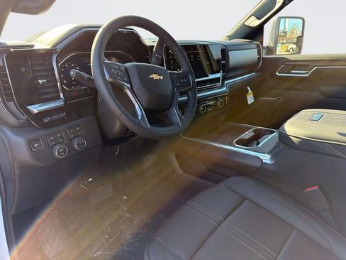 New 2026 Chevrolet Silverado 2500 High Country w/ High Country Premium Package AWD/4WD image 24