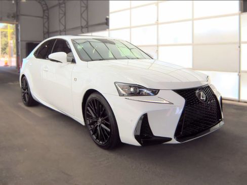 Used 2019 Lexus IS 300 F Sport w/ F Sport Package RWD image 3