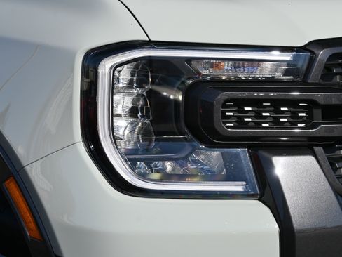 Used 2024 Ford Ranger XLT image 13